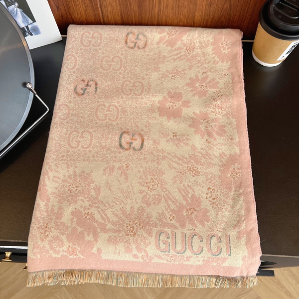 ブランドマフラー細部ディテール